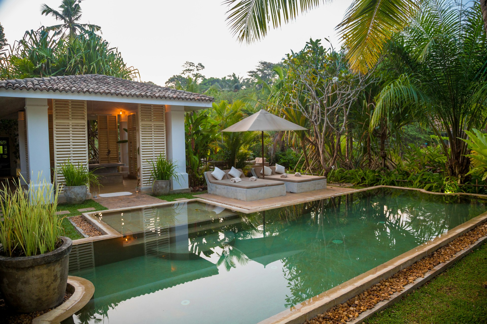 Wellness met Jacuzzi: De Ultieme Combinatie van Warmte, Bubbels en Ontspanning Wellness met Jacuzzi: De Ultieme Combinatie van Warmte, Bubbels en Ontspanning