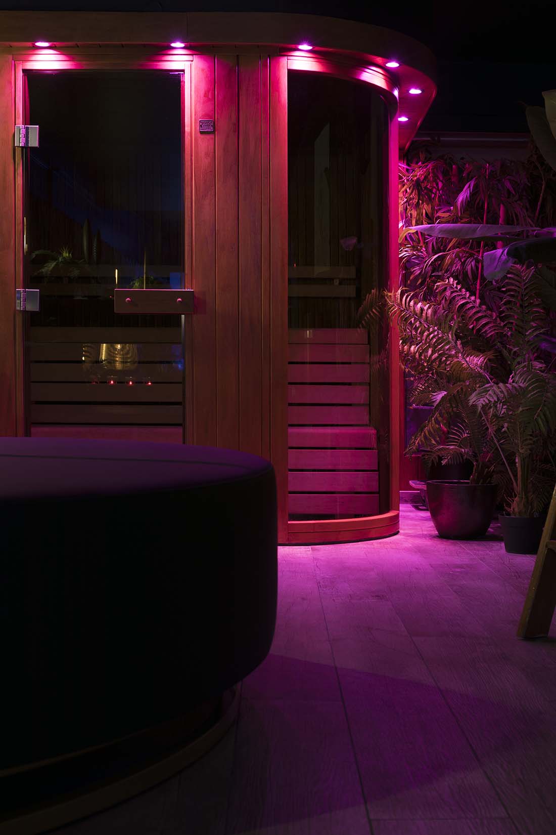 Sauna met Tuin: Wellness in de Buitenlucht voor de Ultieme Natuurbeleving Sauna met Tuin: Wellness in de Buitenlucht voor de Ultieme Natuurbeleving
